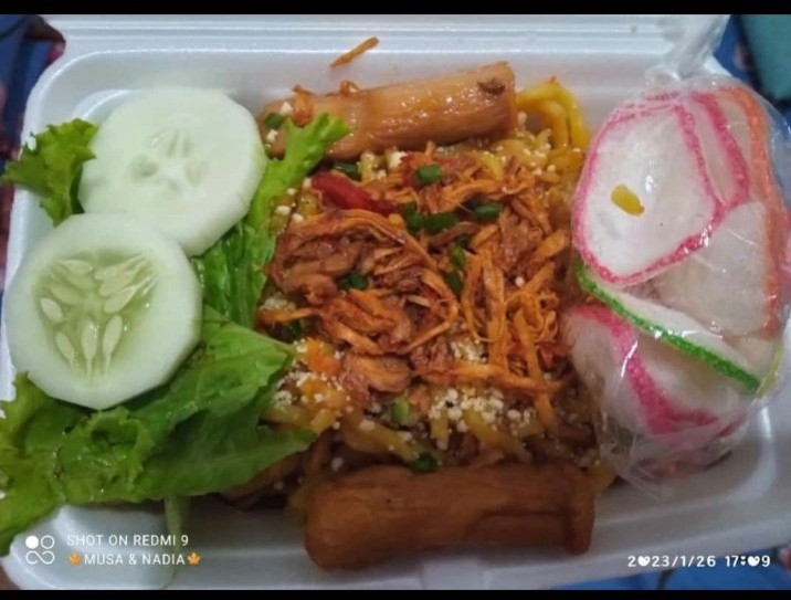 4. BUCIN_ Mie level pedas 
