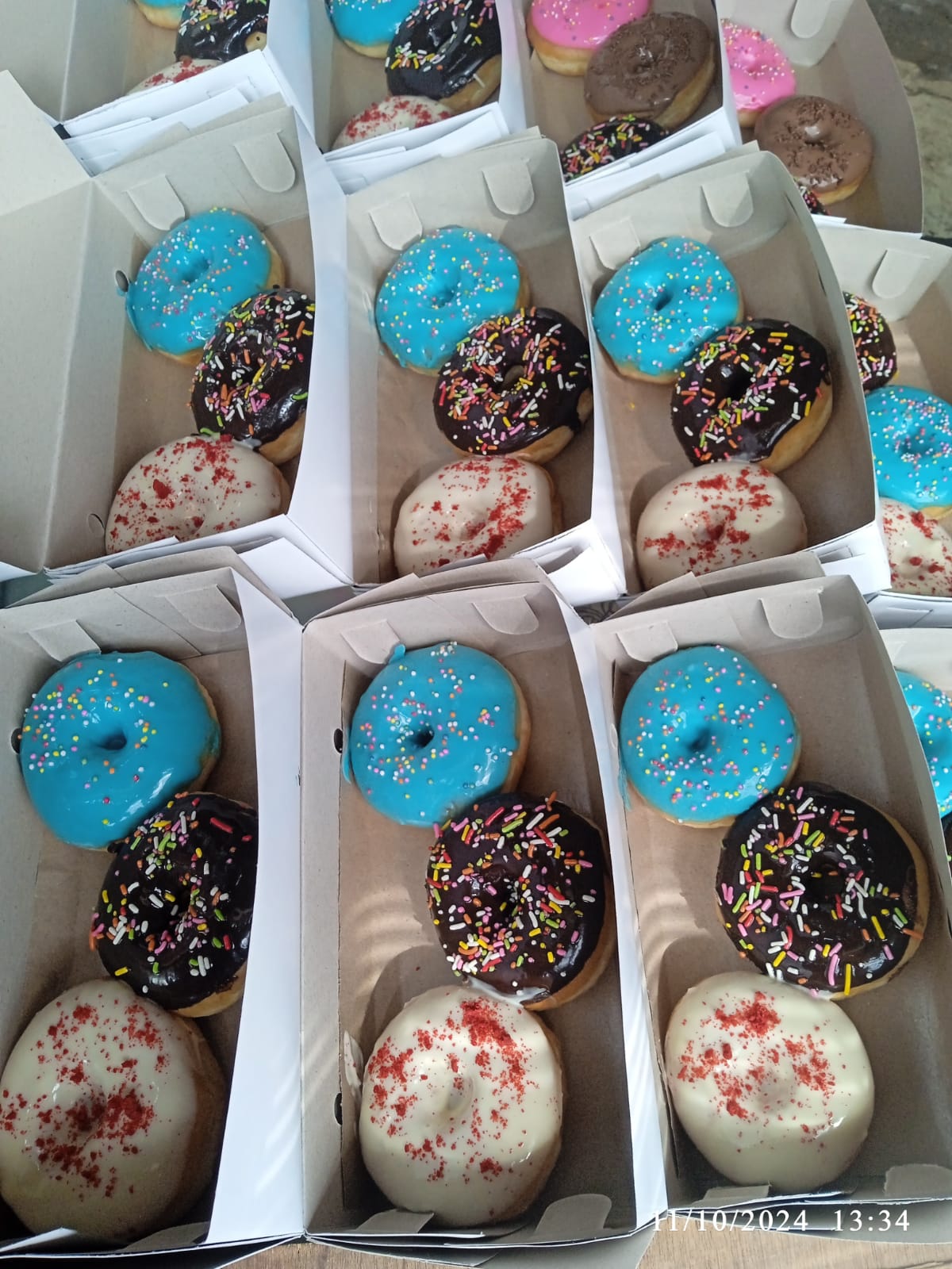MUMTAZ_DONAT BOX ISI 3