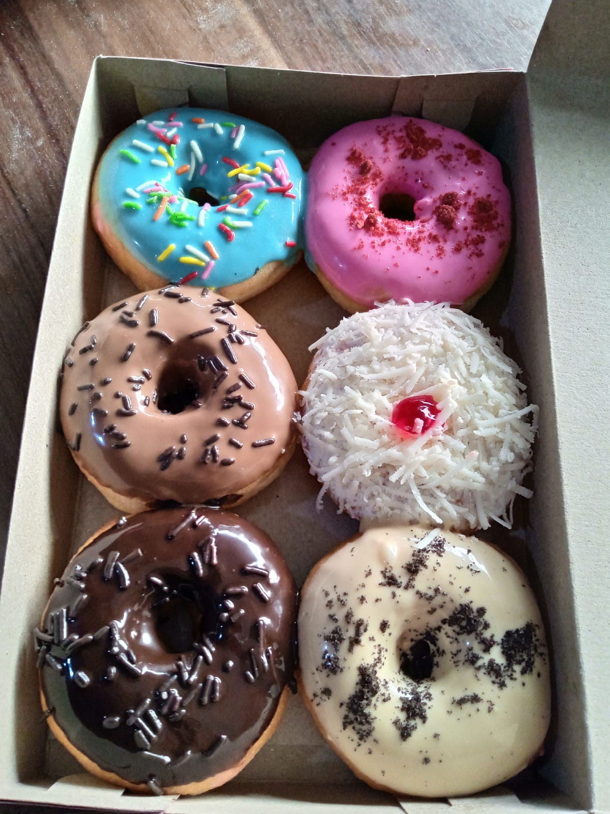 MUMTAZ_DONAT BOX ISI 6